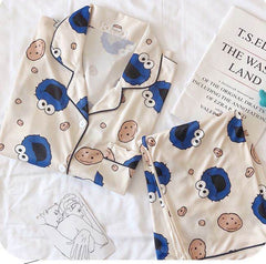 Cute Women's Long Sleeve Pajama Set for Home Wear