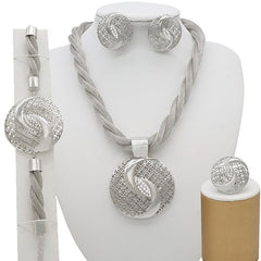18K Gold Twisted Chain Pendant Necklace Set with Earrings