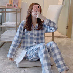Cute Women's Long Sleeve Pajama Set for Home Wear