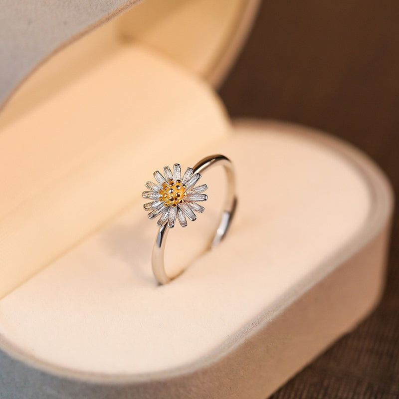 Simple S925 Silver Daisy Ring for Women